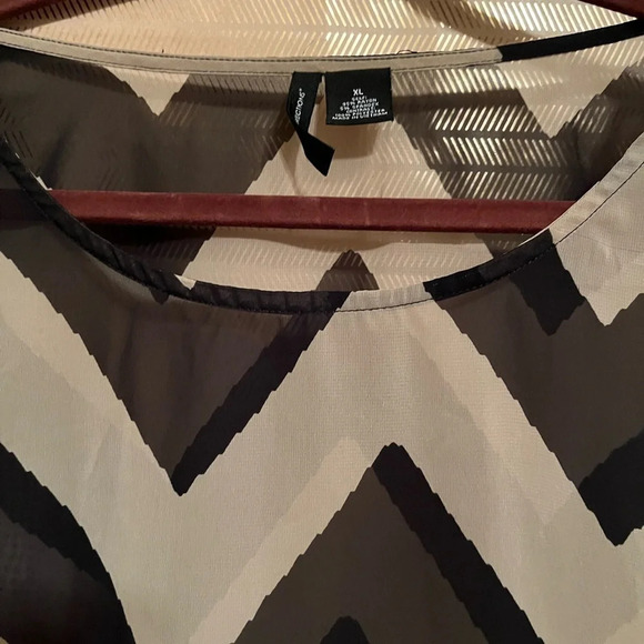 NEW DIRECTIONS~ SHEER TOPPER~COVERUP~XL - Picture 5 of 6